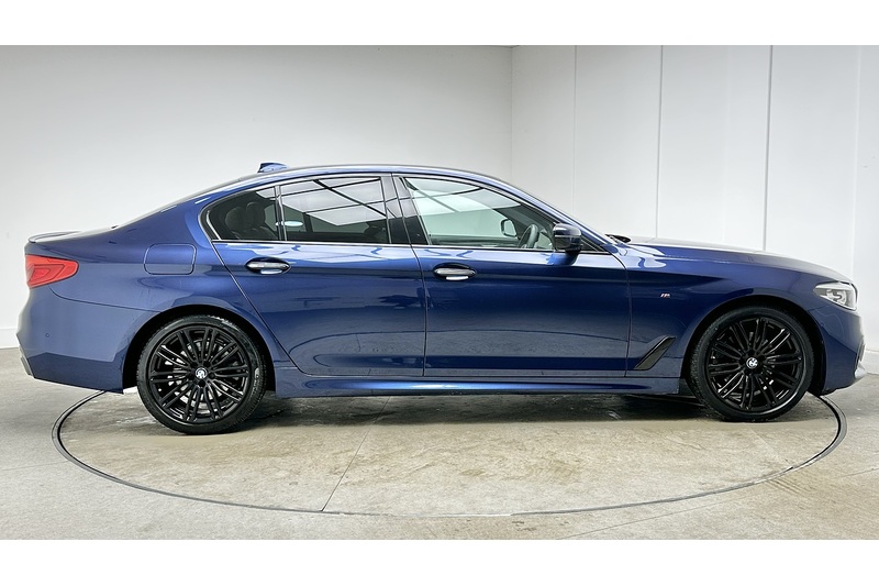 BMW 5 Series 520d M Sport - U2845
