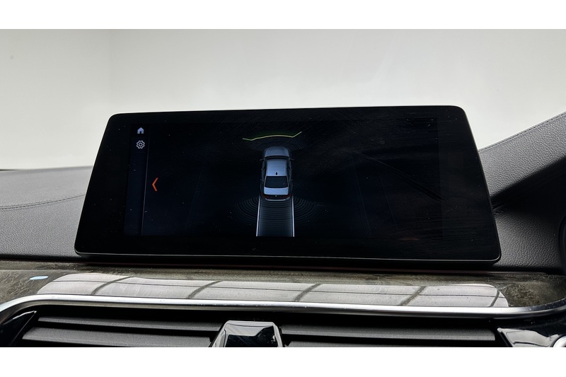 BMW 5 Series 520d M Sport - U2845