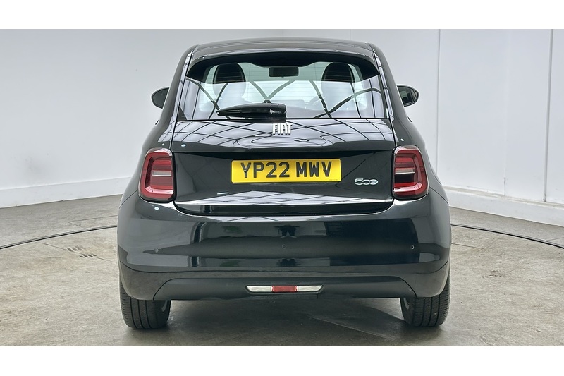 Fiat 500e Icon - U2875
