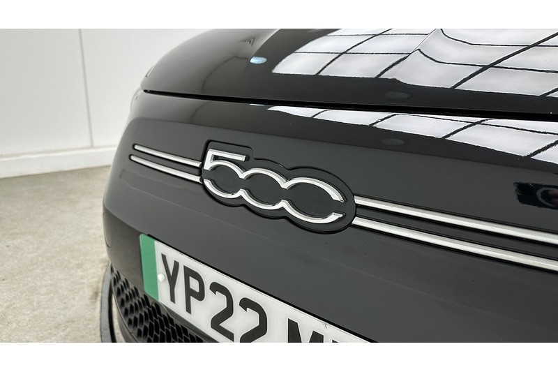 Fiat 500e Icon - U2875
