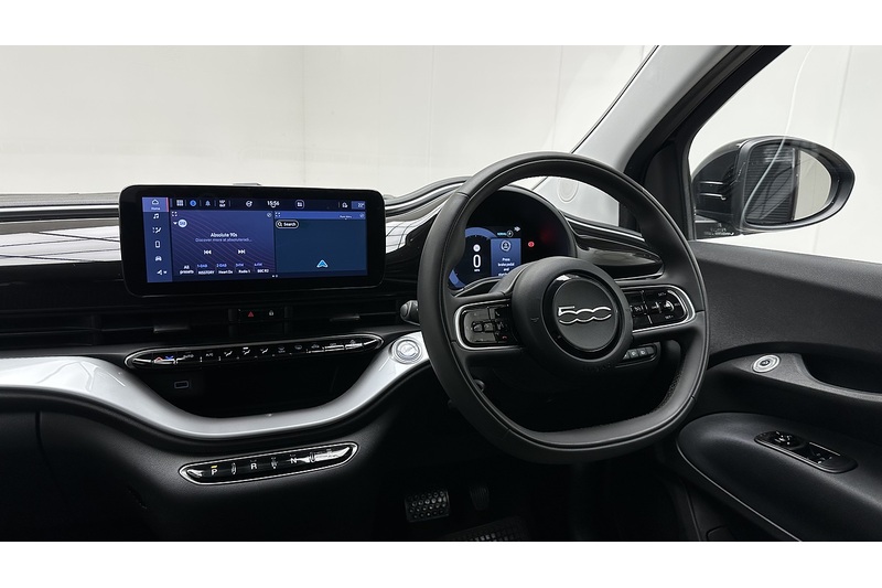Fiat 500e Icon - U2875