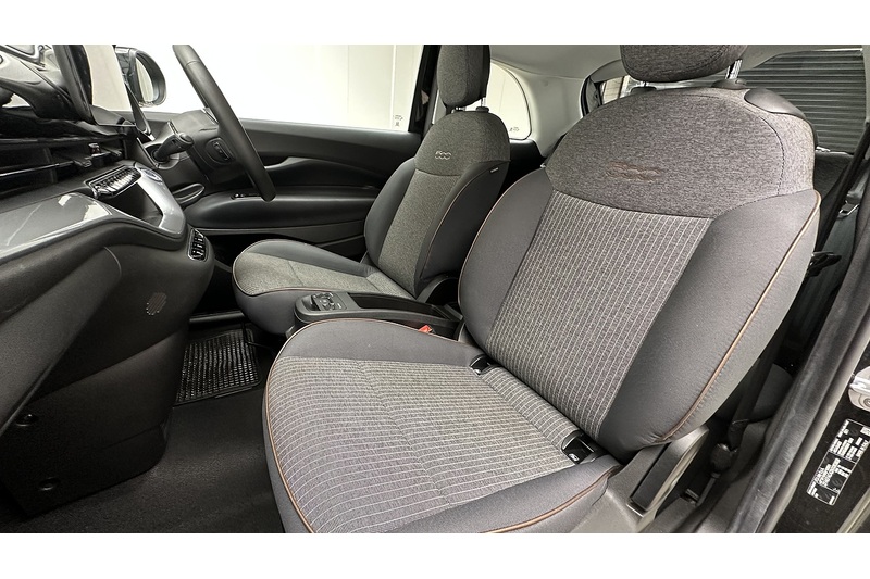 Fiat 500e Icon - U2875
