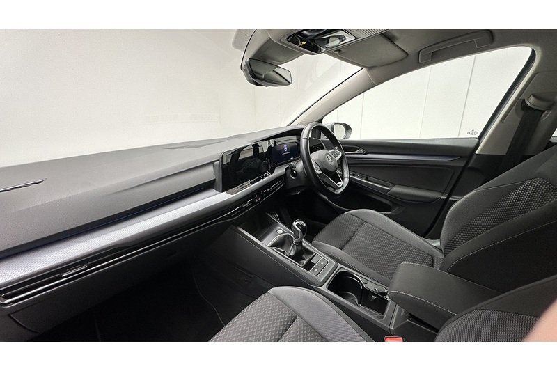 Volkswagen Golf TSI Active - U2887