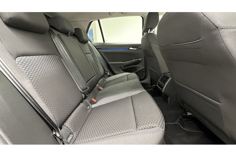 Volkswagen Golf TSI Active - U2887