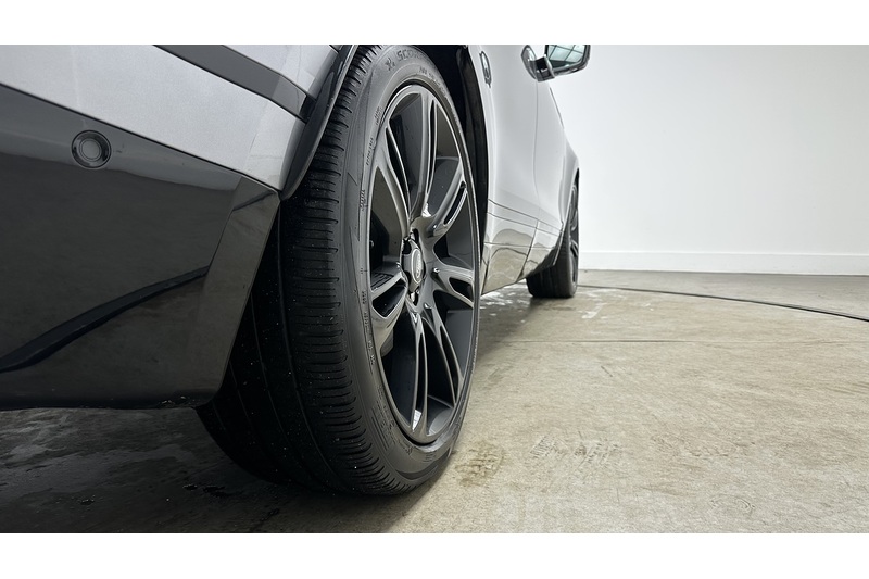 Land Rover Range Rover Velar D300 MHEV R-Dynamic HSE - U2890