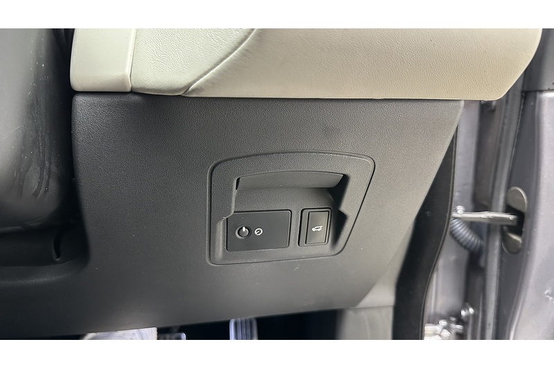 Land Rover Range Rover Velar D300 MHEV R-Dynamic HSE - U2890