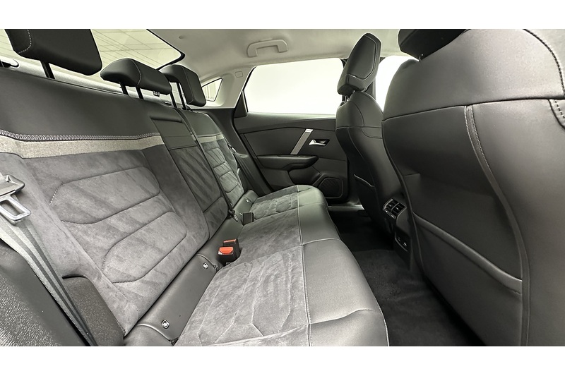 Citroen e-C4 X MAX - U2919