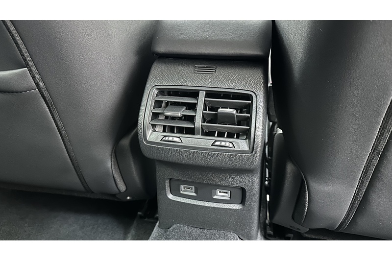 Citroen e-C4 X MAX - U2919