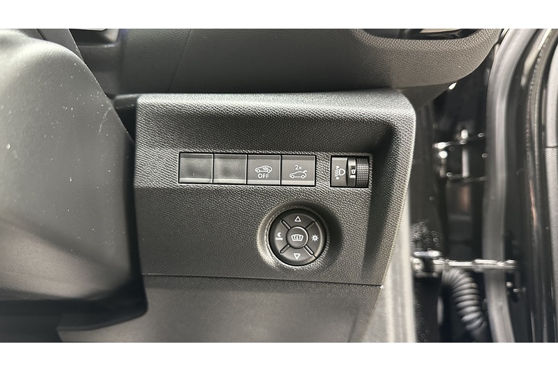 Citroen e-C4 X MAX - U2919