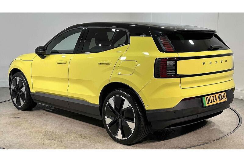 Volvo EX30 Twin Performance 69kWh Ultra SUV 5dr Electric Auto AWD (428 ps) - U292