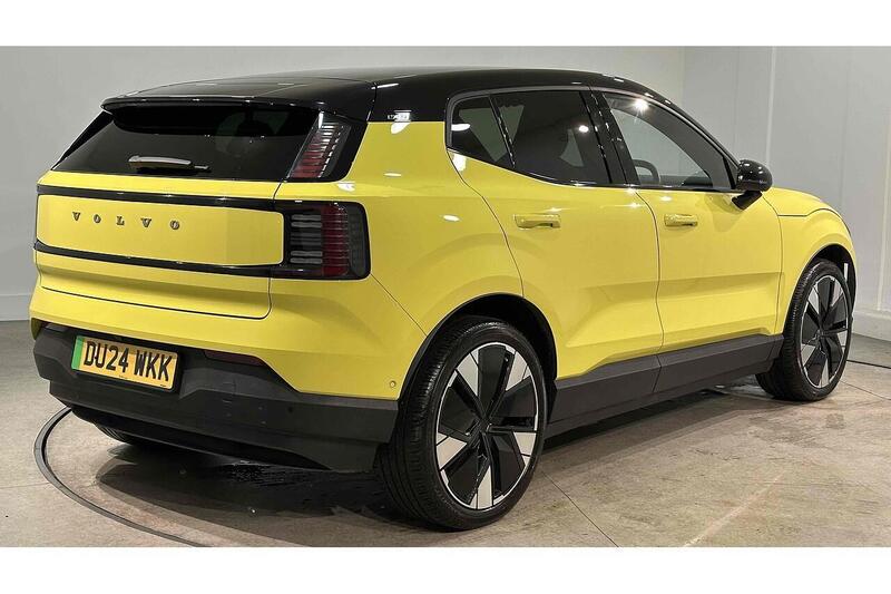Volvo EX30 Twin Performance 69kWh Ultra SUV 5dr Electric Auto AWD (428 ps) - U292