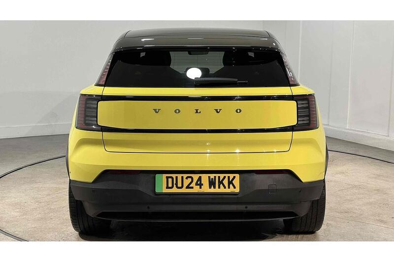 Volvo EX30 Twin Performance 69kWh Ultra SUV 5dr Electric Auto AWD (428 ps) - U292