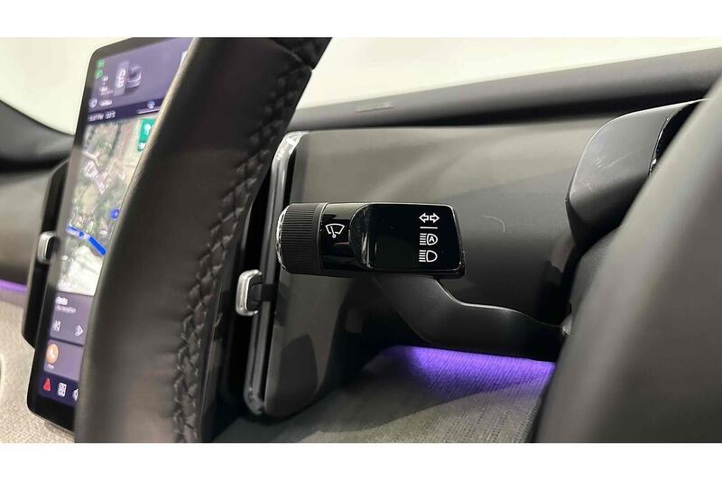 Volvo EX30 Twin Performance 69kWh Ultra SUV 5dr Electric Auto AWD (428 ps) - U292