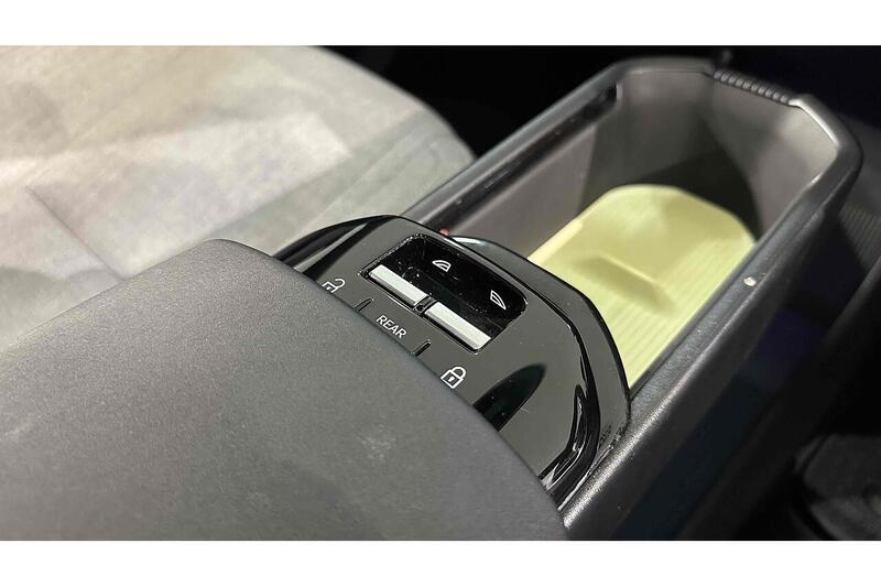 Volvo EX30 Twin Performance 69kWh Ultra SUV 5dr Electric Auto AWD (428 ps) - U292