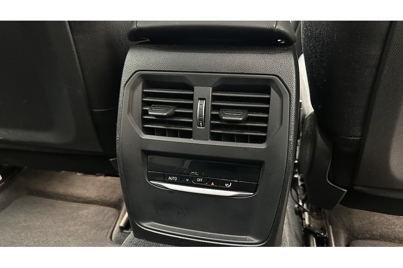 BMW 3 Series 320d MHT SE Pro - U2932