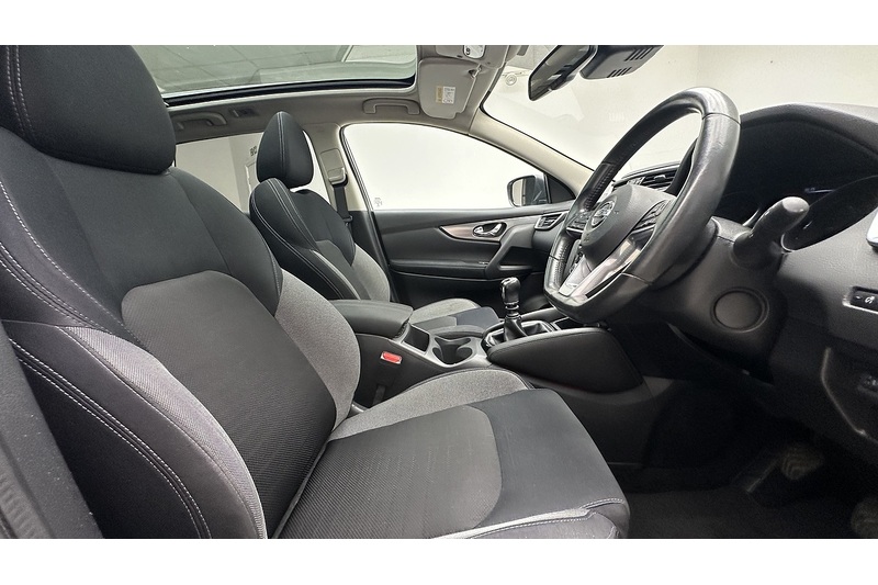 Nissan Qashqai dCi N-Connecta - U2938