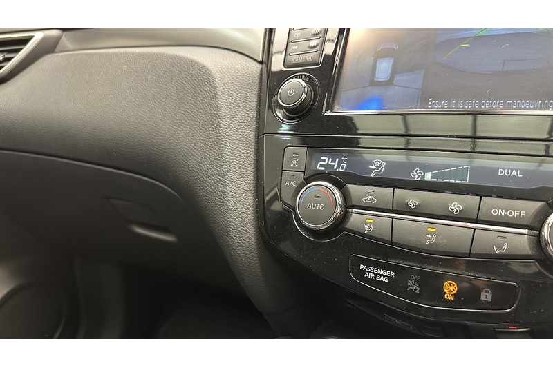 Nissan Qashqai dCi N-Connecta - U2938