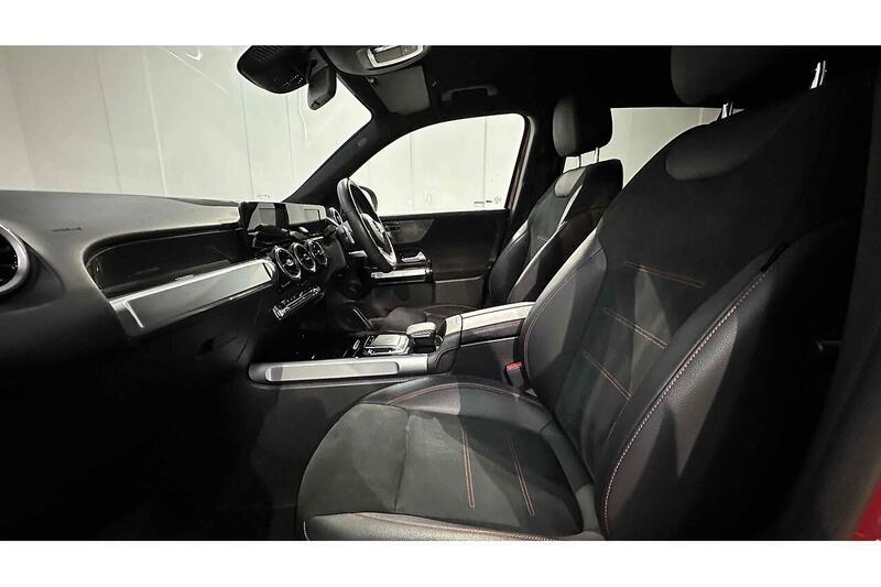 Mercedes-Benz GLB 1.3 GLB200 AMG Line SUV 5dr Petrol 7G-DCT Euro 6 (s/s) (163 ps) - U294