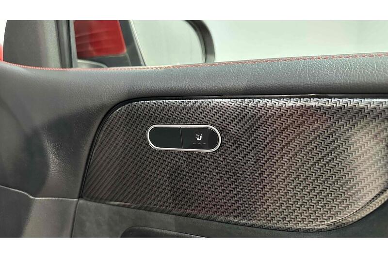 Mercedes-Benz GLB 1.3 GLB200 AMG Line SUV 5dr Petrol 7G-DCT Euro 6 (s/s) (163 ps) - U294