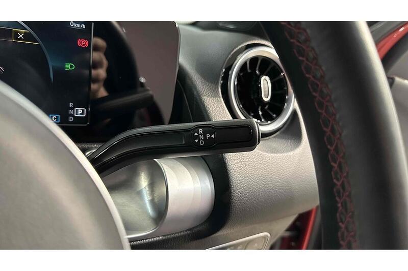 Mercedes-Benz GLB 1.3 GLB200 AMG Line SUV 5dr Petrol 7G-DCT Euro 6 (s/s) (163 ps) - U294