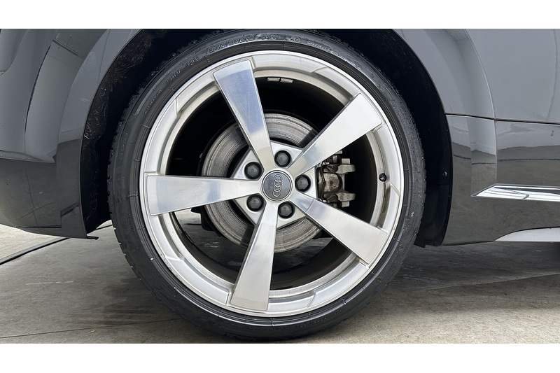Audi TT TFSI S line - U2942
