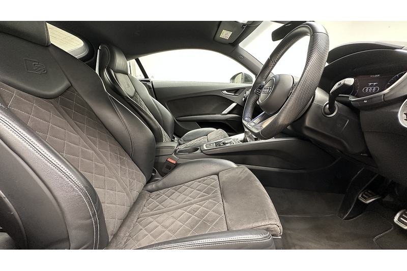 Audi TT TFSI S line - U2942