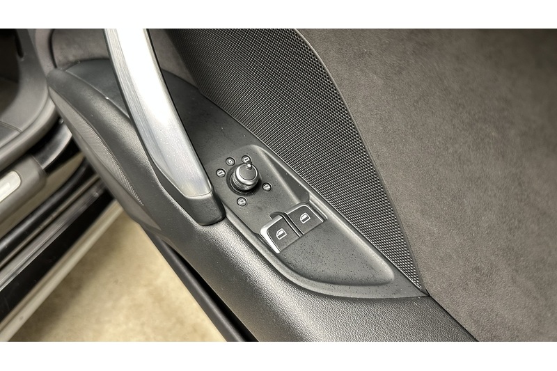 Audi TT TFSI S line - U2942