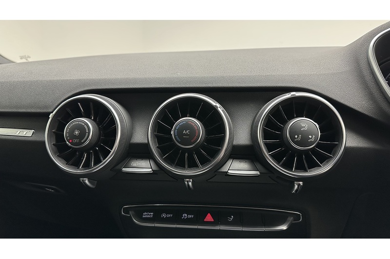 Audi TT TFSI S line - U2942