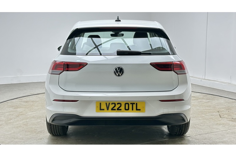 Volkswagen Golf TSI Life - U2955