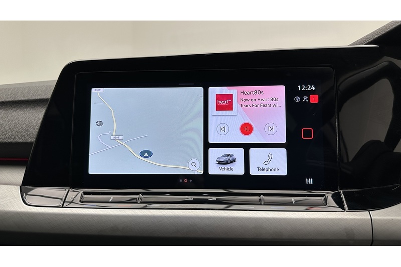 Volkswagen Golf TSI Life - U2955