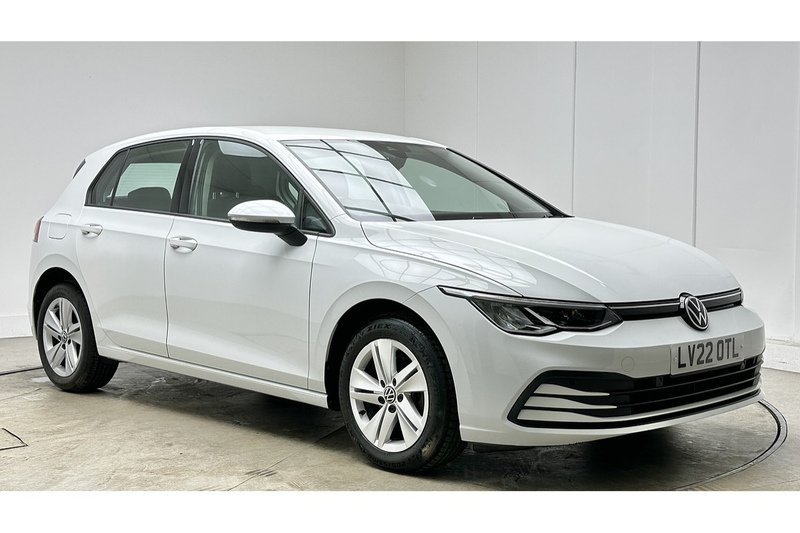 Volkswagen Golf TSI Life - U2955