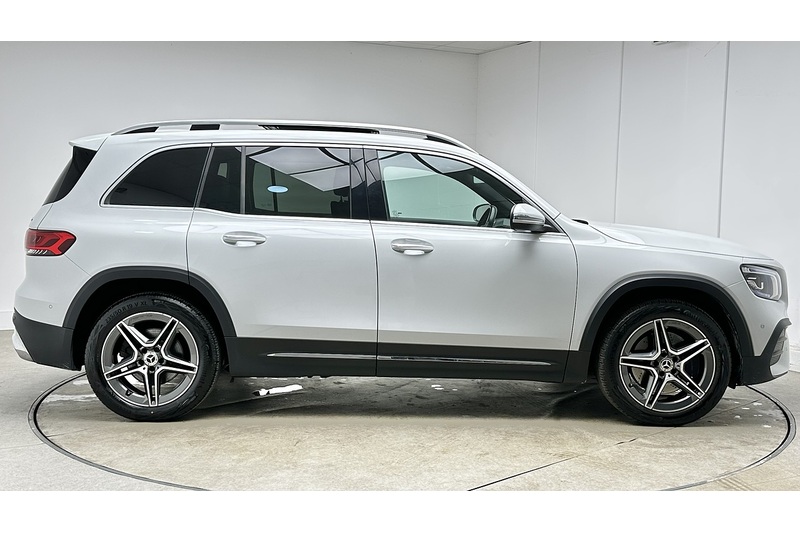 Mercedes-Benz GLB GLB220d AMG Line - U2957