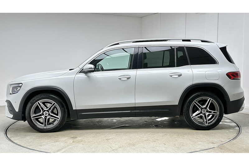 Mercedes-Benz GLB GLB220d AMG Line - U2957