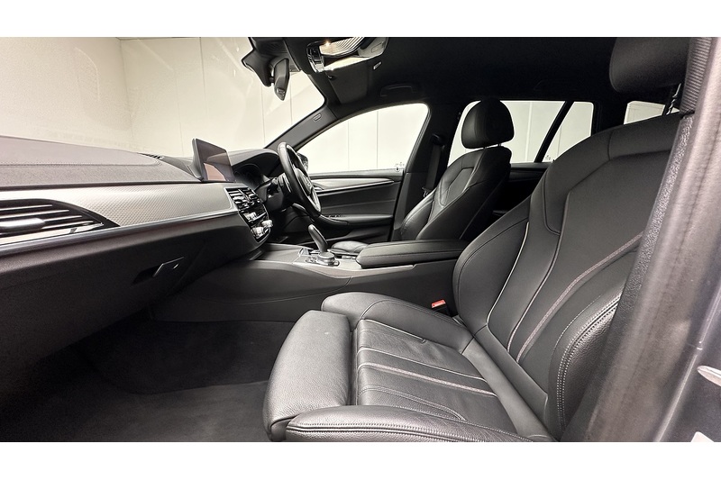 BMW 5 Series 520d M Sport - U2958
