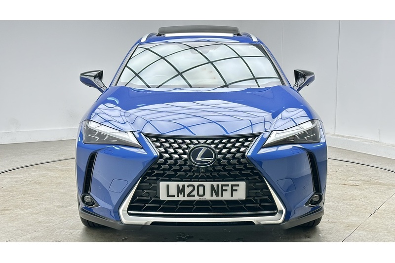 Lexus UX 250h Takumi - U2959