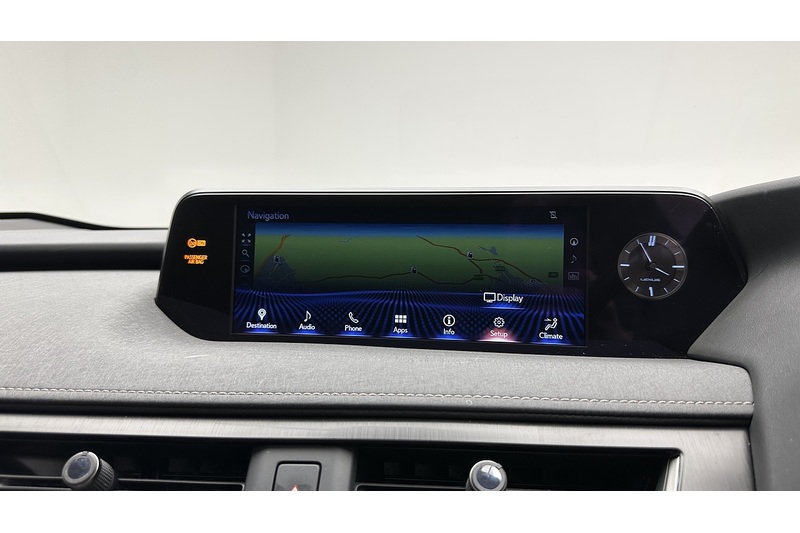 Lexus UX 250h Takumi - U2959