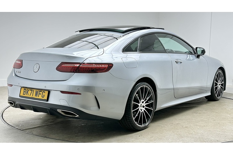 Mercedes-Benz E Class E300h MHEV AMG Line Night Edition - U2960