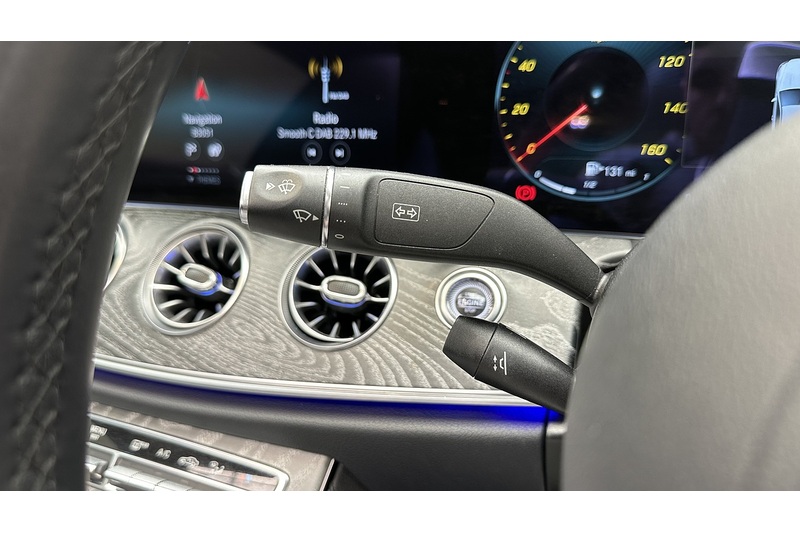 Mercedes-Benz E Class E300h MHEV AMG Line Night Edition - U2960