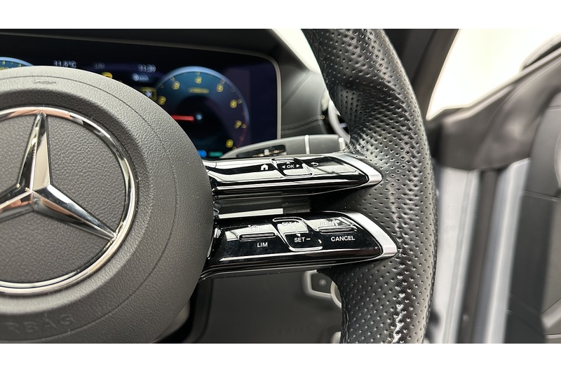 Mercedes-Benz E Class E300h MHEV AMG Line Night Edition - U2960