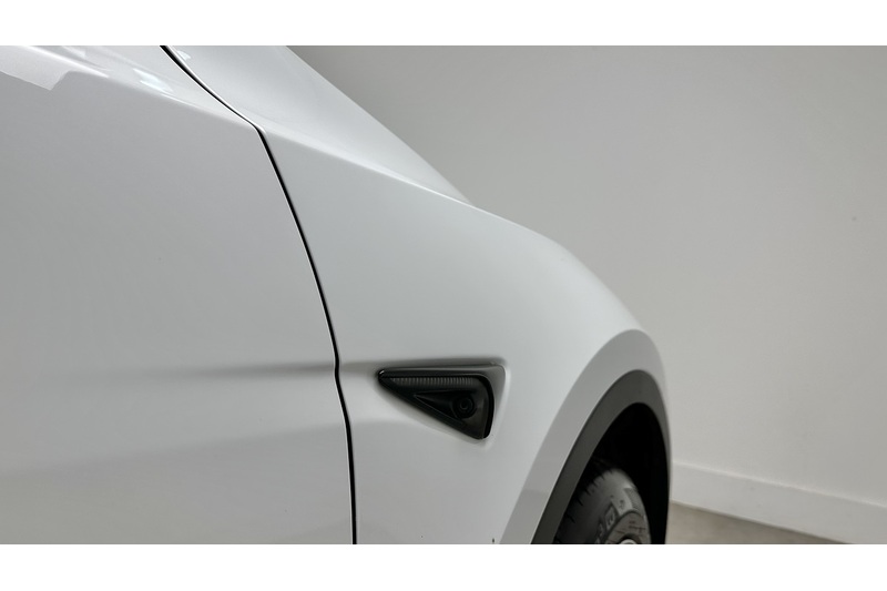 Tesla Model Y  - U2968