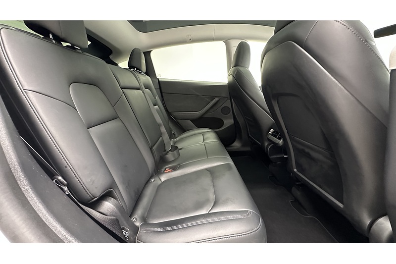 Tesla Model Y  - U2968