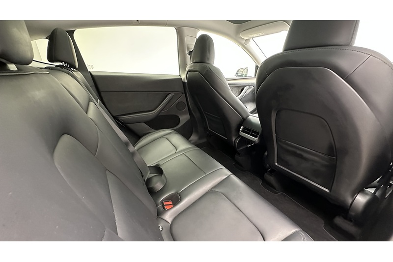 Tesla Model Y  - U2968