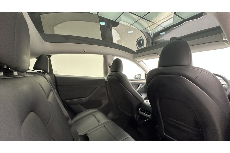 Tesla Model Y  - U2968