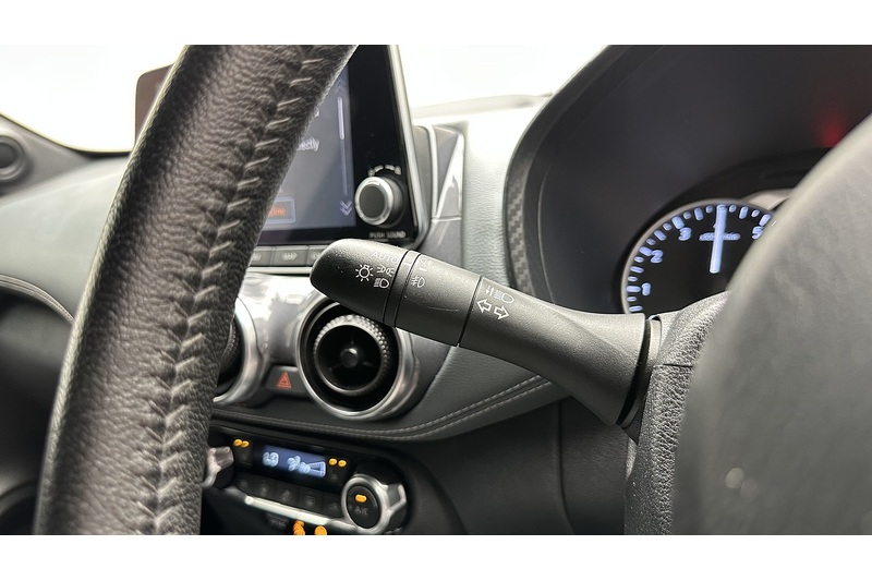 Nissan Juke DIG-T Tekna - U2975
