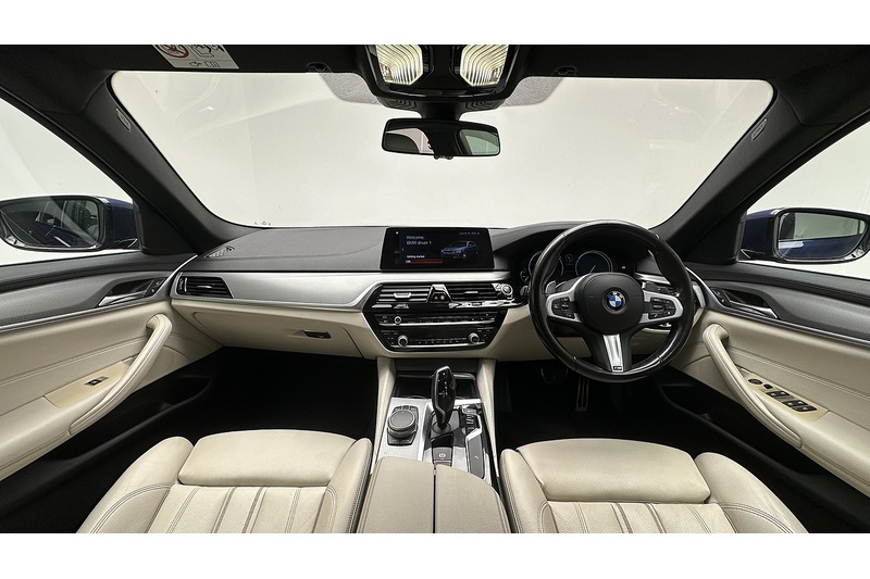 BMW 5 Series 520d M Sport - U2976