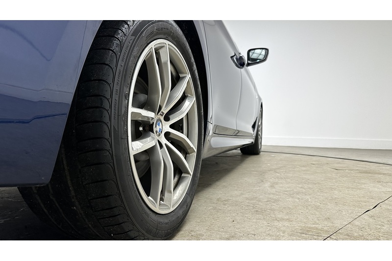 BMW 5 Series 520d M Sport - U2976