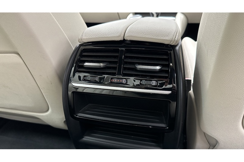 BMW 5 Series 520d M Sport - U2976