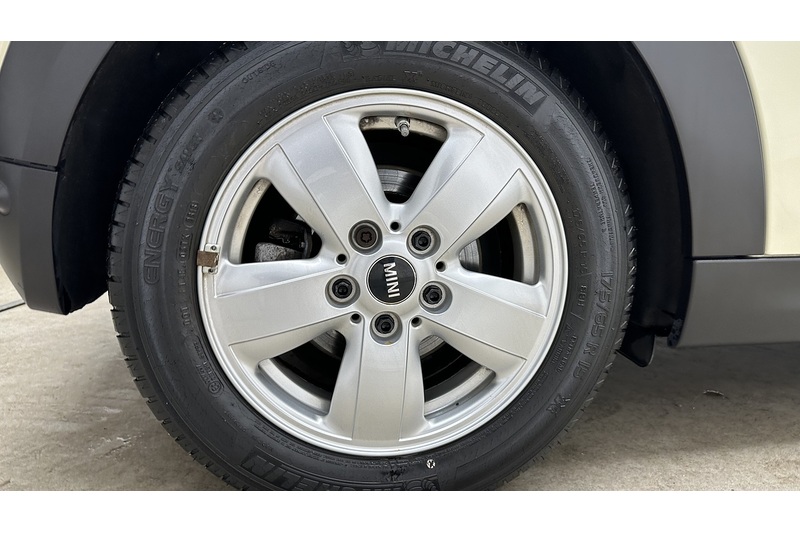 MINI Hatch One - U2978