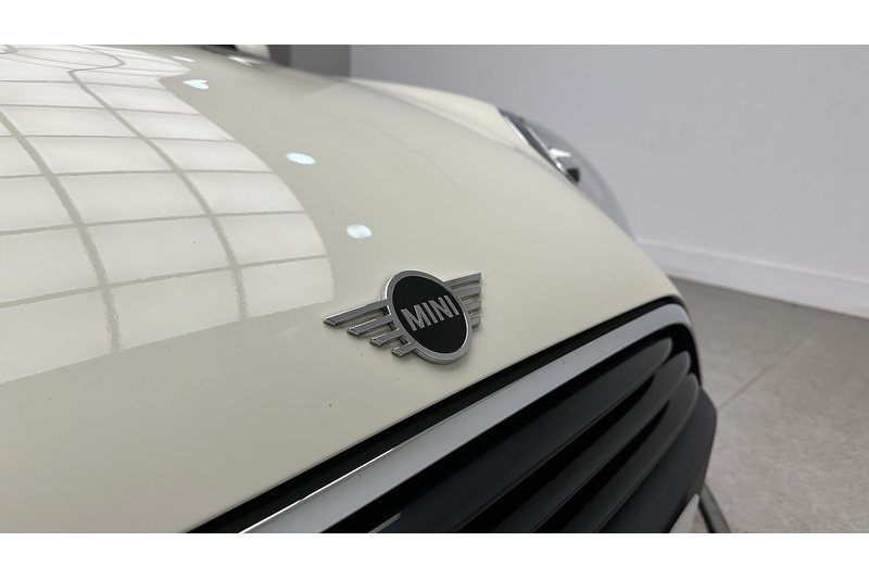 MINI Hatch One - U2978