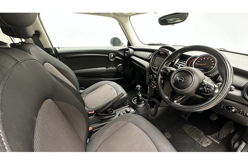 MINI Hatch One - U2978